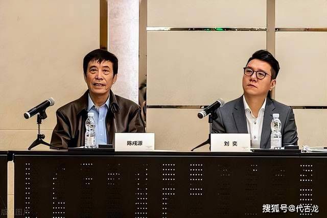 那不勒斯引进萨马尔季奇越来越接近达成协议那不勒斯有意乌迪内斯21岁中场萨马尔季奇，两家俱乐部仍在进行谈判，并取得了共识，越来越接近达成协议，球员父亲抵达意大利，与乌迪内斯讨论更多细节问题。